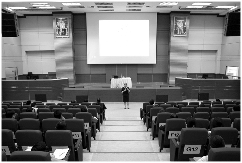 ﻿กรมบังคับคดีจัดโครงการเผยแพร่ความรู้ด้านการบังคับคดีและภารกิจของกรมบังคับคดี ประจำปี 2560 รุ่นที่ 1